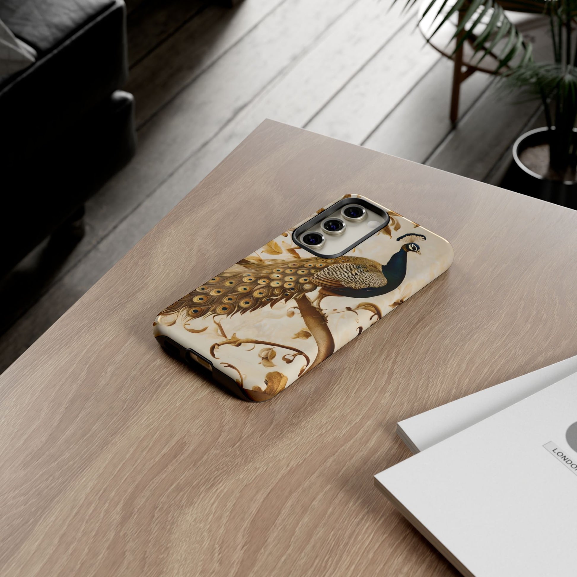 Golden Plumage - Luxe Peacock Art Samsung Galaxy S23 Phone Case - Elegant Gold & Cream Design