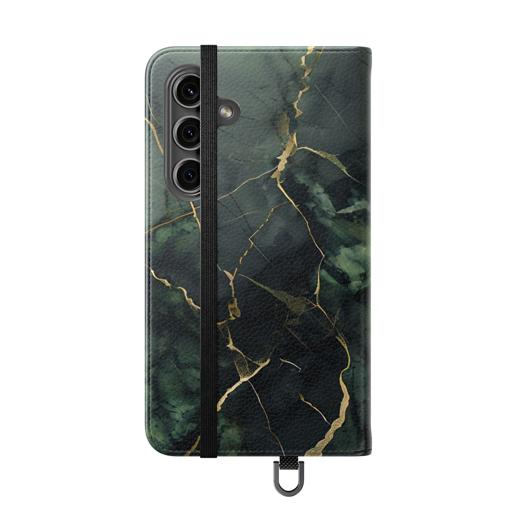 Verdant Vein - Flip Phone Case for Samsung Galaxy S24 - Green and Gold Marble Design